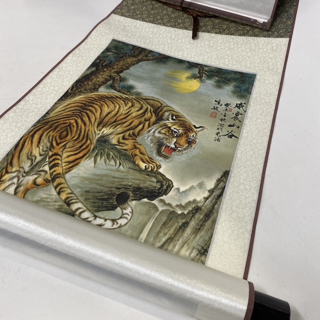 SCROLL, Painted Tiger - Silk
